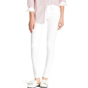 Levis 711 White Skinny Jeans